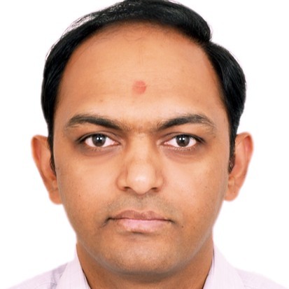 Vishnu Patel headshot
